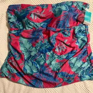 Tropical Print Women's Outdoor Oasis Bathing Suit Top